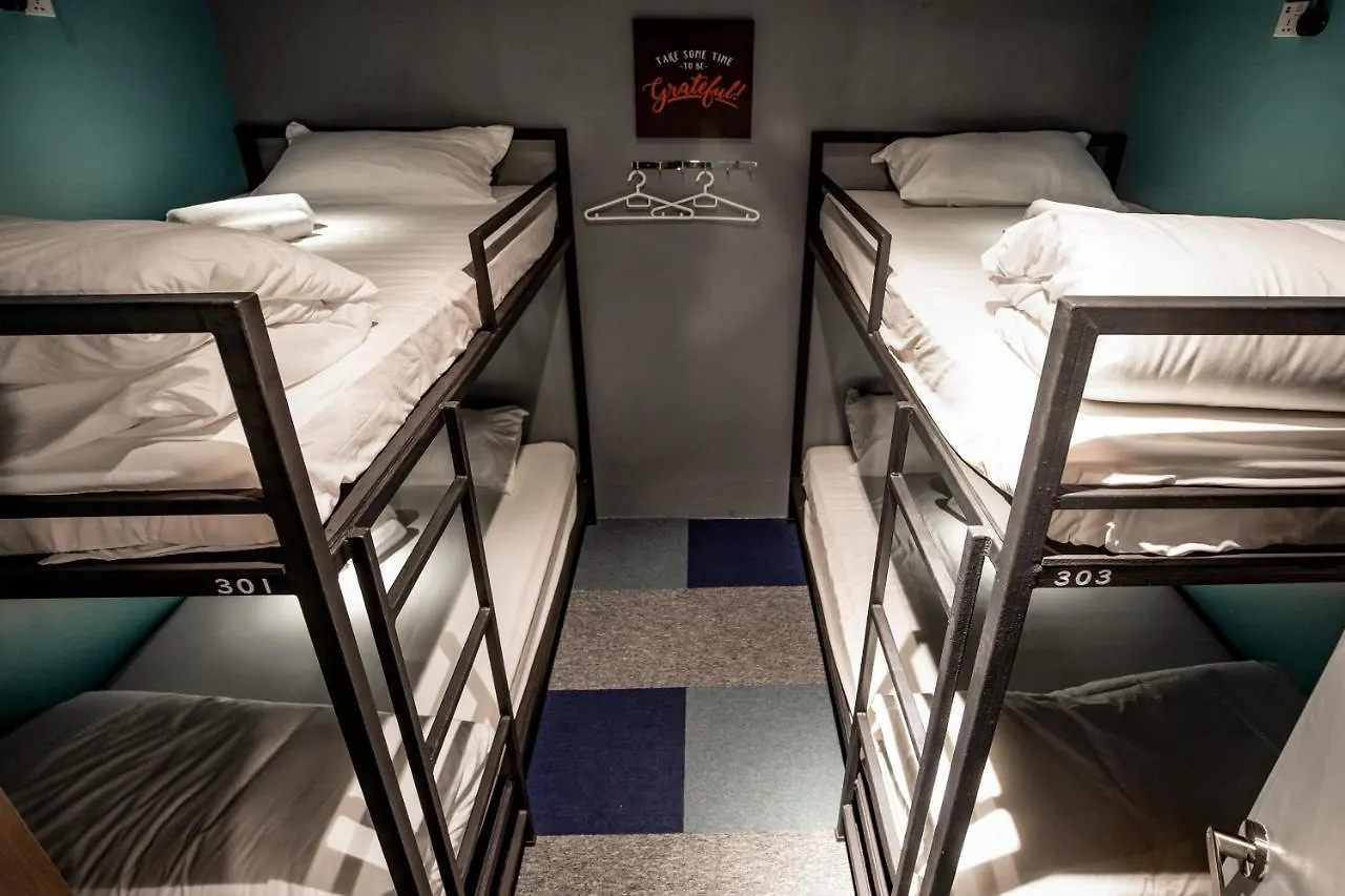 Vibrant Hostel Kota Kinabalu