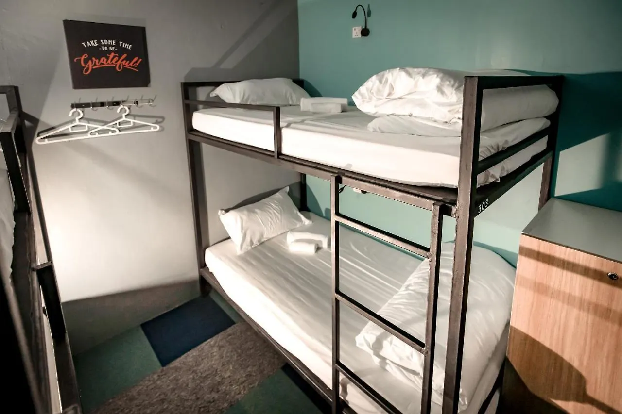 Vibrant Hostel Kota Kinabalu